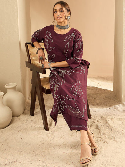 Dhiyona IE Embroidered Three-Quarter Sleeves Pure Cotton Tunic & Trouser