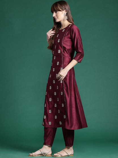 Indyancart IE Floral Embroidered Panelled Sequinned Liva Kurta with Trousers