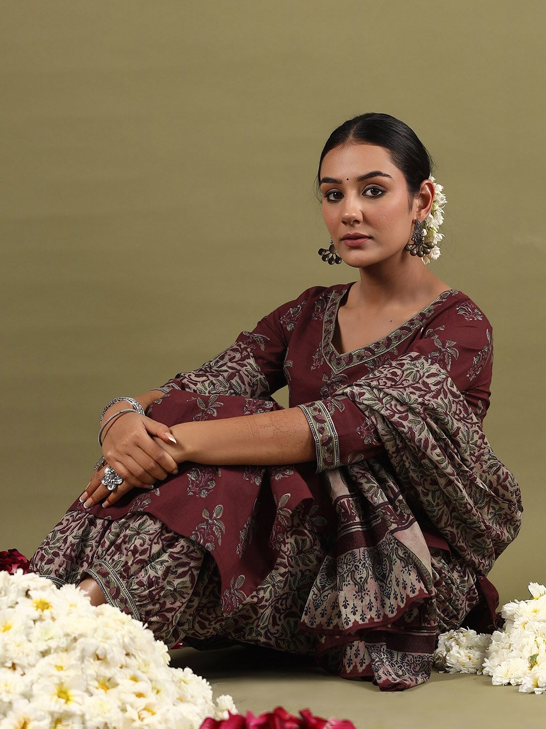 Floral Printed V-Neck Pure Cotton Straight Kurta with Salwar & Dupatta