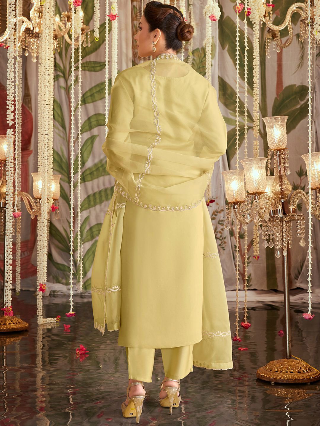 Women Ethnic Motifs Embroidered Regular Thread Work Kurta with Trousers & With Dupatta