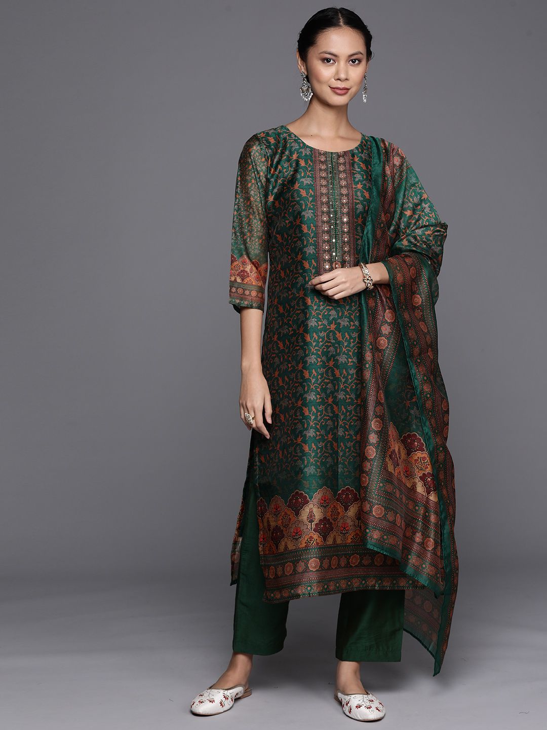Indyancart VA Women'sEthnic Motifs Printed Sequinned Chanderi Cotton Kurta with Trousers & Dupatta