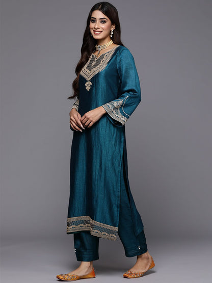 Indyancart IE Women Embroidered Regular Kurta with Trousers & Dupatta