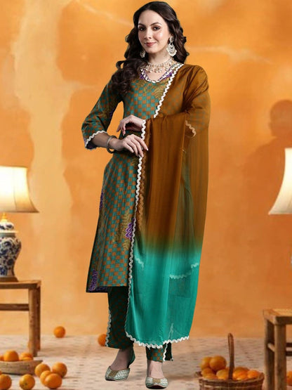 Women Printed Regular Thread Work Pure Cotton Kurta with Trousers & With Dupatta