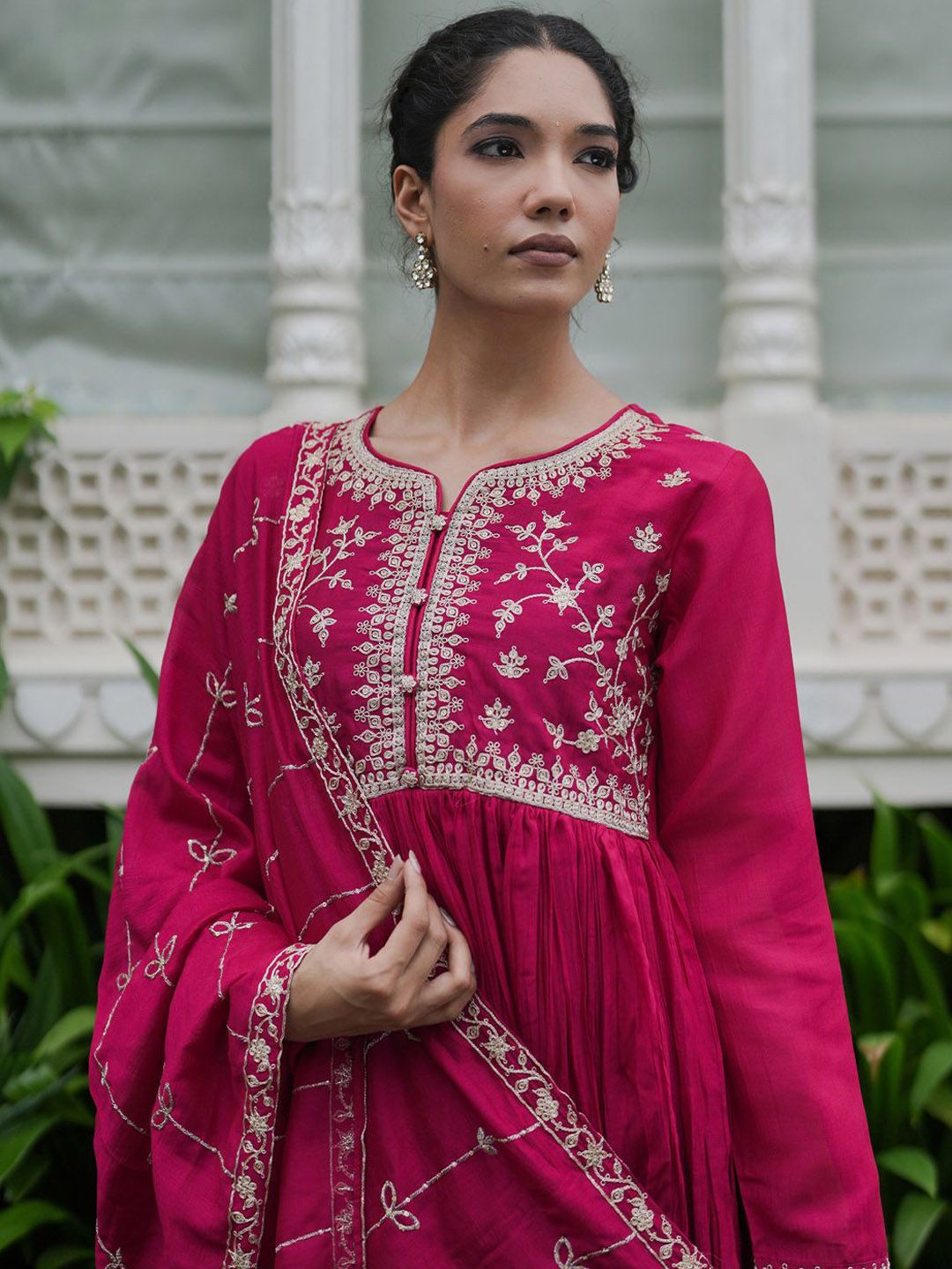 Women Floral Embroidered Pleated Kurta with Trousers & With Dupatta