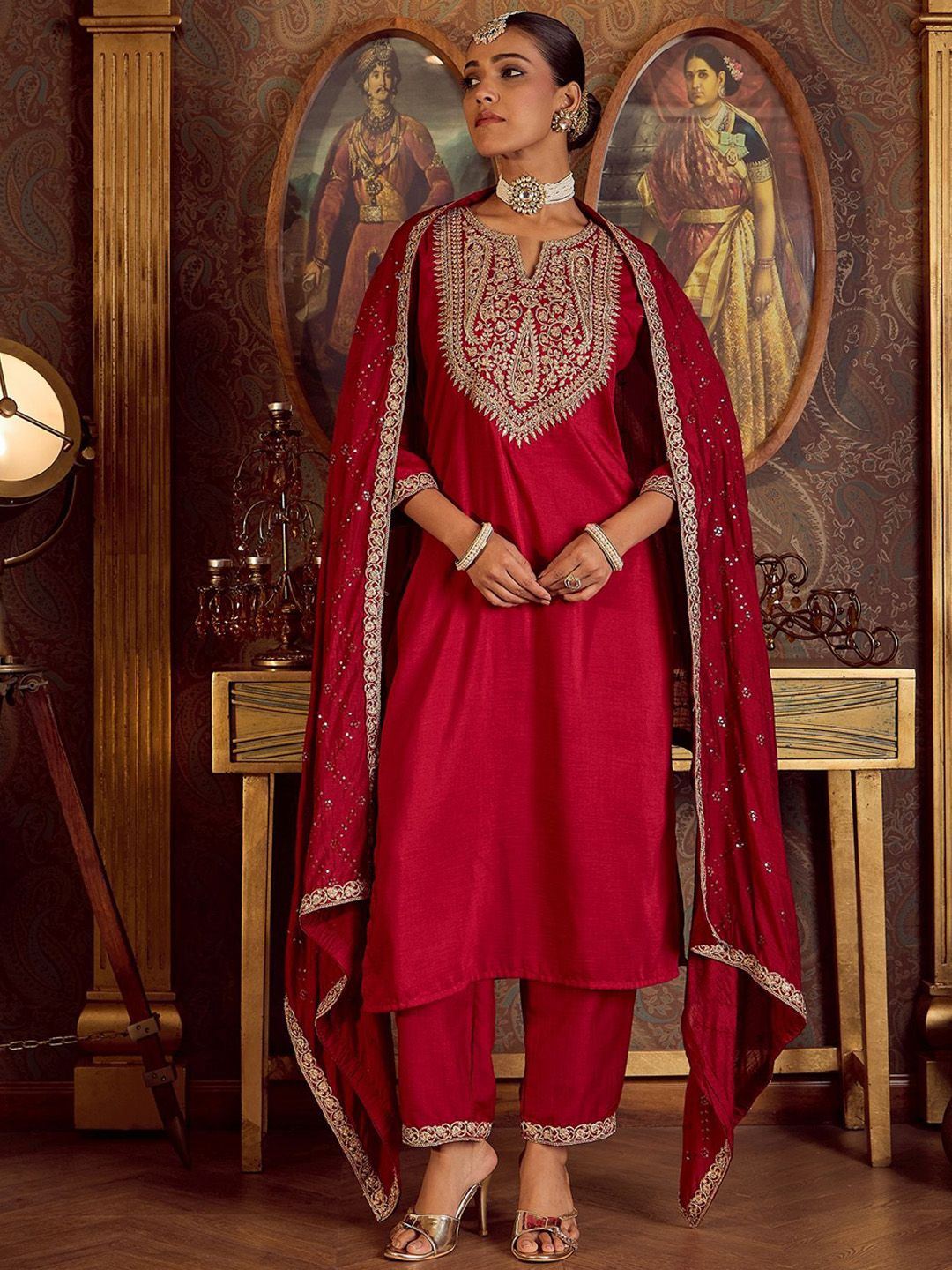 Dhiyona IE Women Paisley Embroidered Regular Kurta with Trousers & With Dupatta