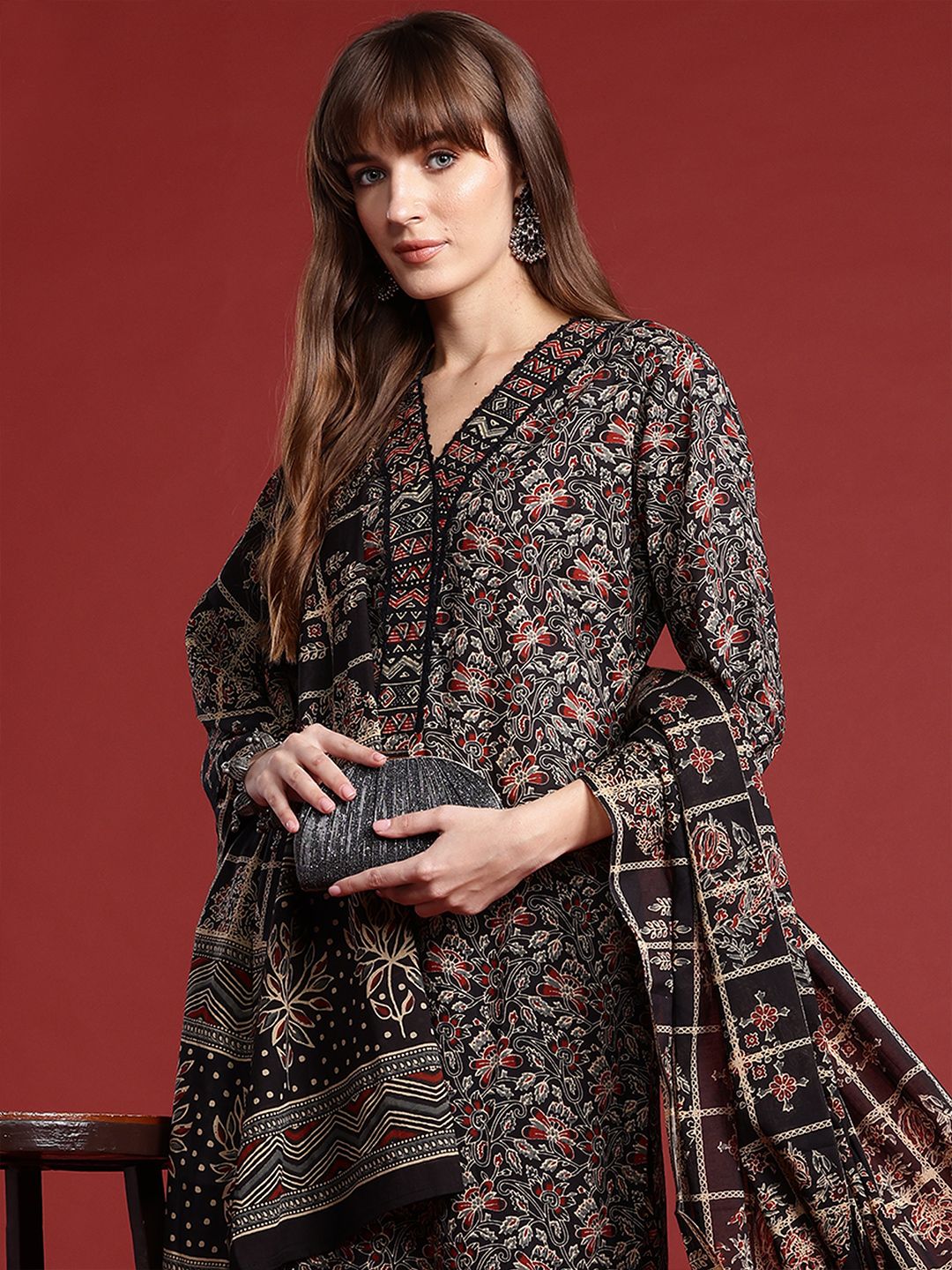 Indyancart IE Floral Printed Pure Cotton Kurta With Trousers & Dupatta