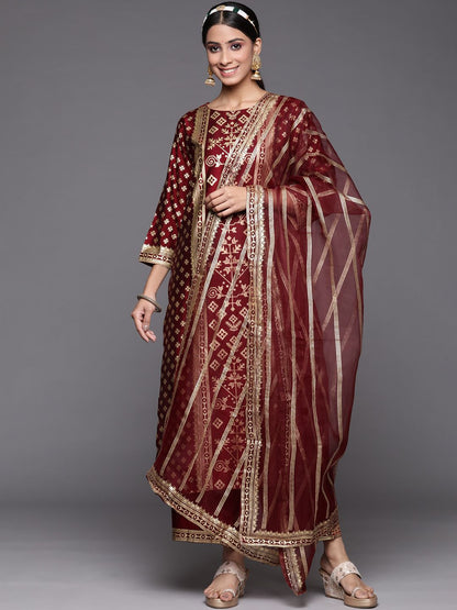 Indyancart IE Women Maroon Printed Liva Kurta with Trousers & With Dupatta