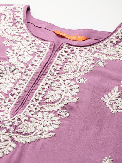 Indyancart IE Ethnic Motifs Embroidered Thread Work Kurta