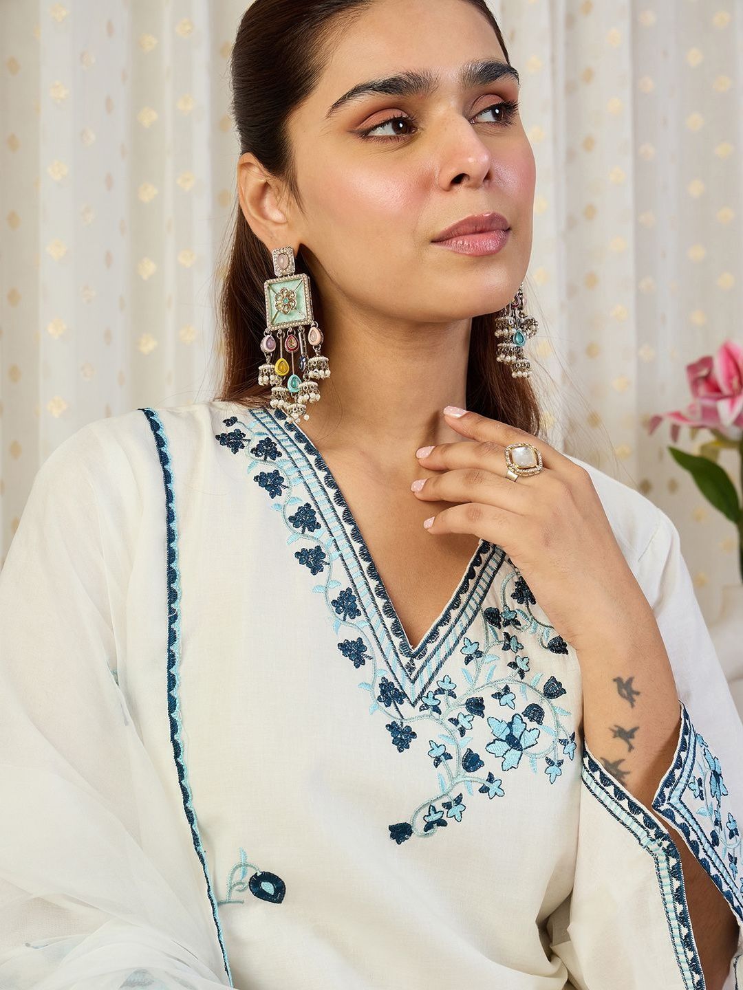 Women Ethnic Motifs Embroidered Thread Work Kurta with Palazzos & With Dupatta