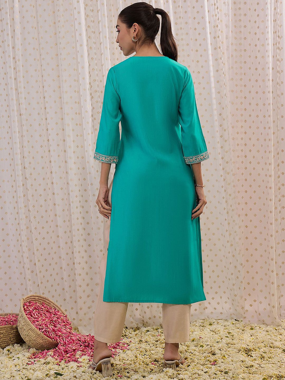 Indyancart IE Blue Floral Embroidered Chanderi Silk Straight Kurta