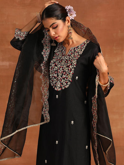Indyancart IE Floral Embroidered Thread Work Liva Kurta with Trousers & Dupatta