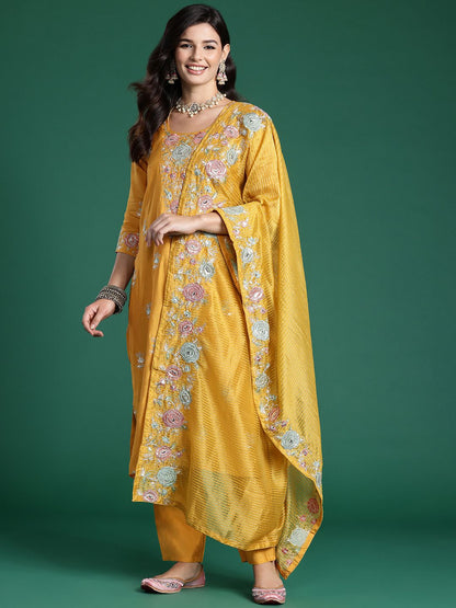 Indyancart IE Floral Embroidered Sequinned Kurta With Trousers & Dupatta