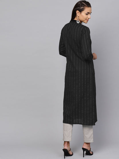 Indyancart IE Women Black & Off-White Striped Straight Kurta