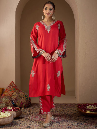 Indyancart IE Women Ethnic Motifs Embroidered Regular Sequinned Kurta with Trousers