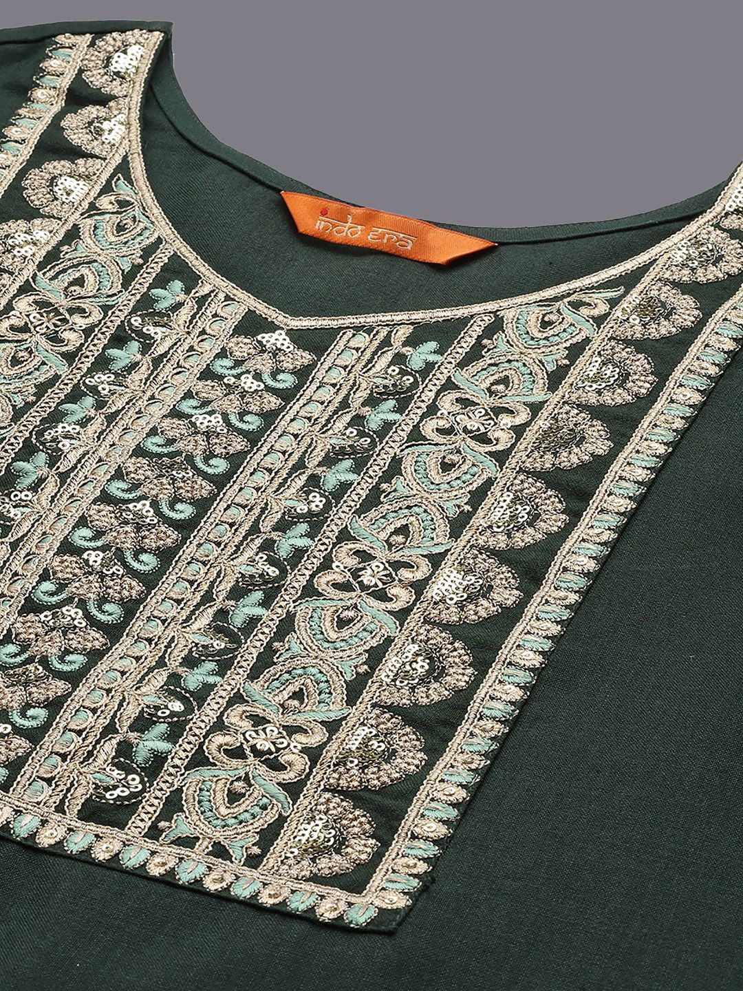 Dhiyona IE Embroidered Round Neck Three-Quarter Sleeves Sequinned Kurta Set