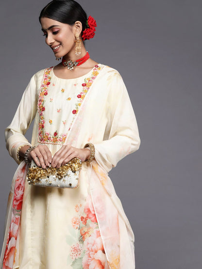 Dhiyona IE Women Cream-Coloured Floral Embroidered Thread Work Chanderi Cotton Kurta with Trousers & With