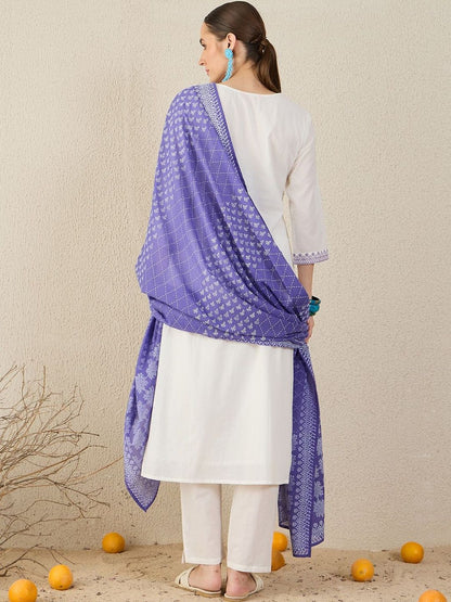 Ethnic Motifs Embroidered Thread Work Pure Cotton Kurta With Trousers & Dupatta