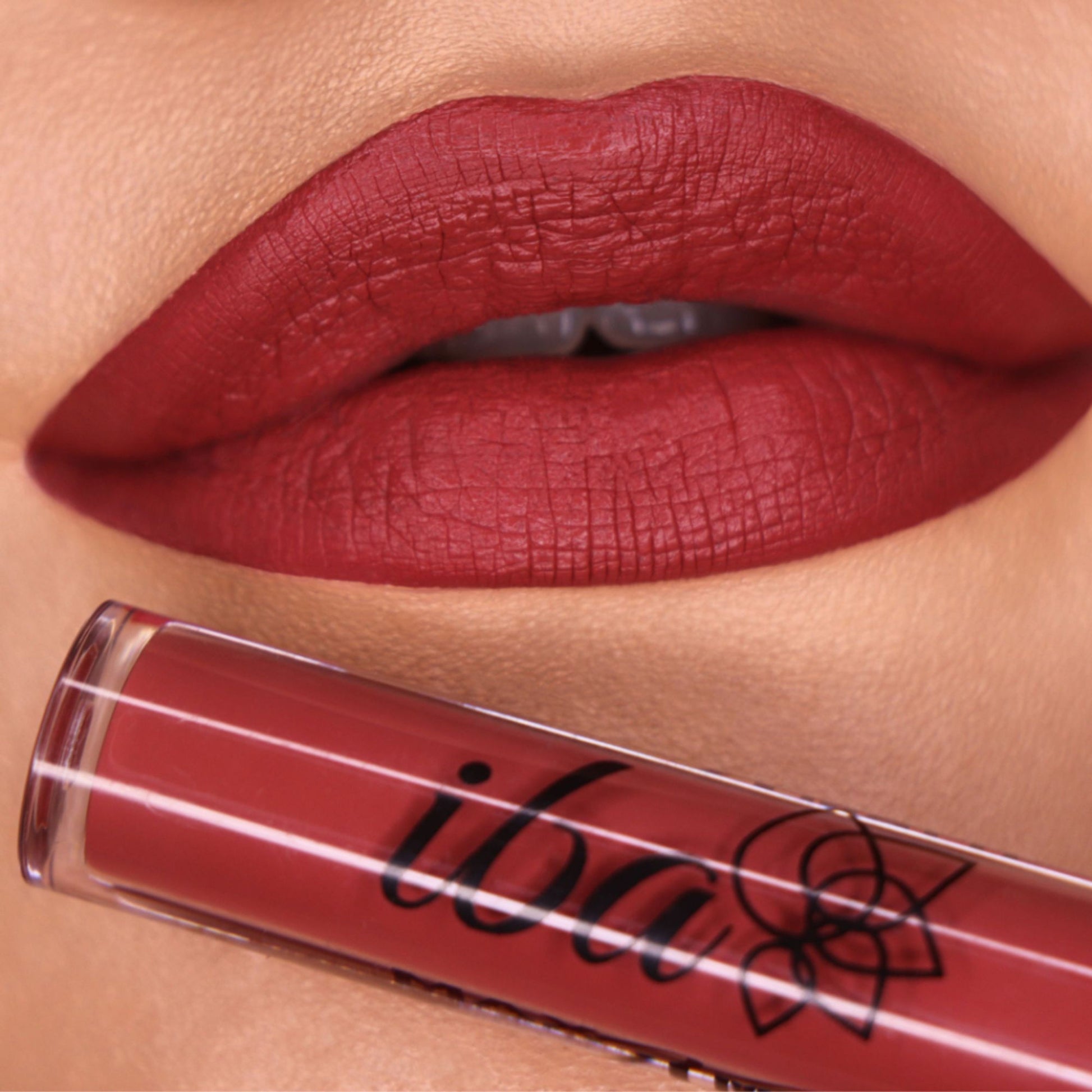 IBA Maxx Matte Liquid Lipstick - Hot Chocolate