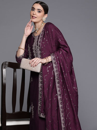 Indyancart IE Floral Embroidered Regular Sequinned Kurta with Trousers & With Dupatta