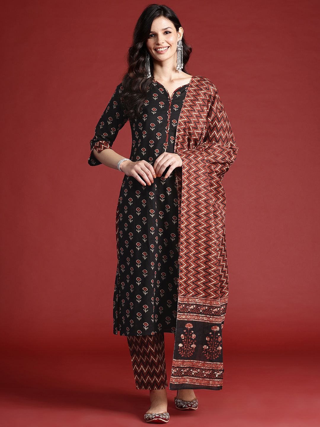 Indyancart IE Ethnic Motifs Printed Pure Cotton Kurta With Trousers & Dupatta