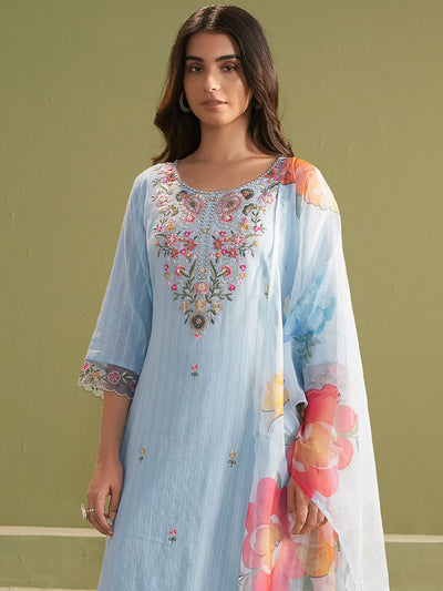 Indyancart IE Women Ethnic Motifs Embroidered Thread Work Kurta with Trousers & With Dupatta