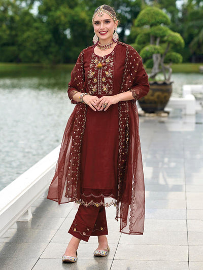 Dhiyona IE Maroon Floral Yoke Design Thread Work Straight Kurta & Trousers With Dupatta