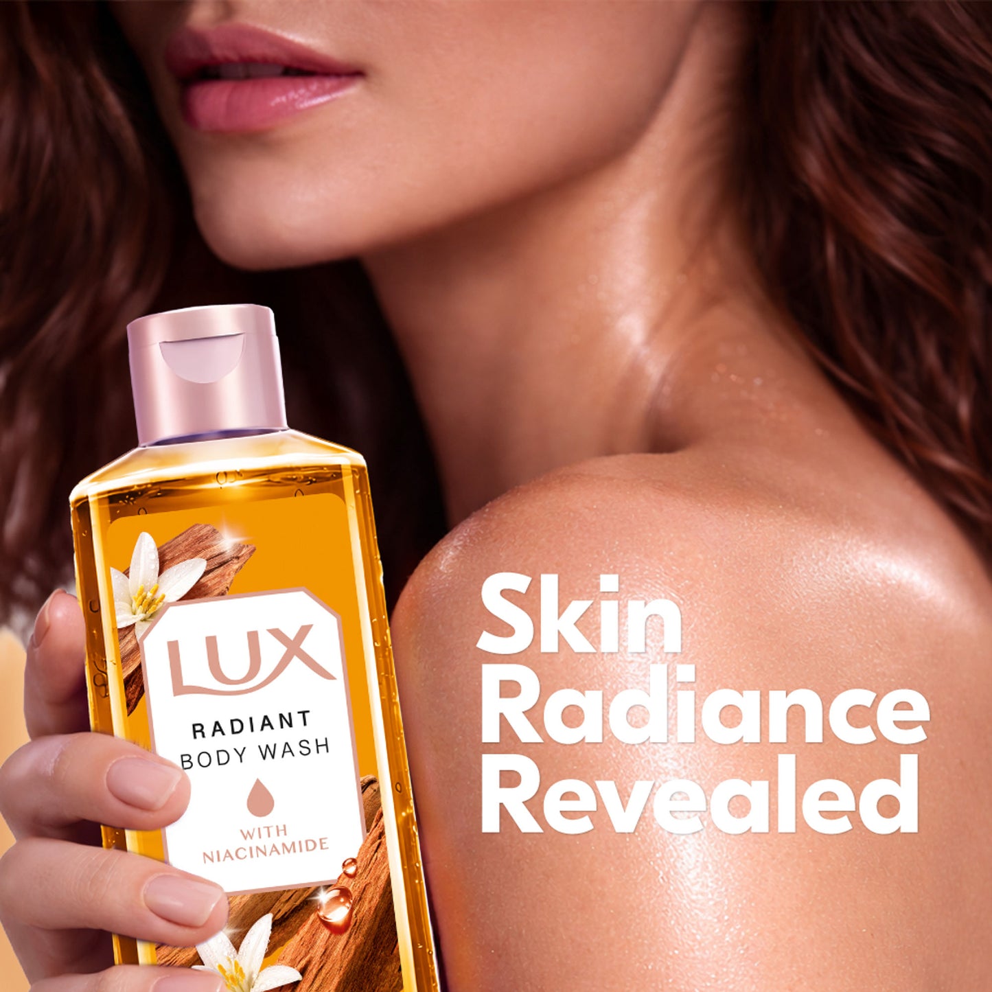 Lux Luxurious Sandalwood Body Wash