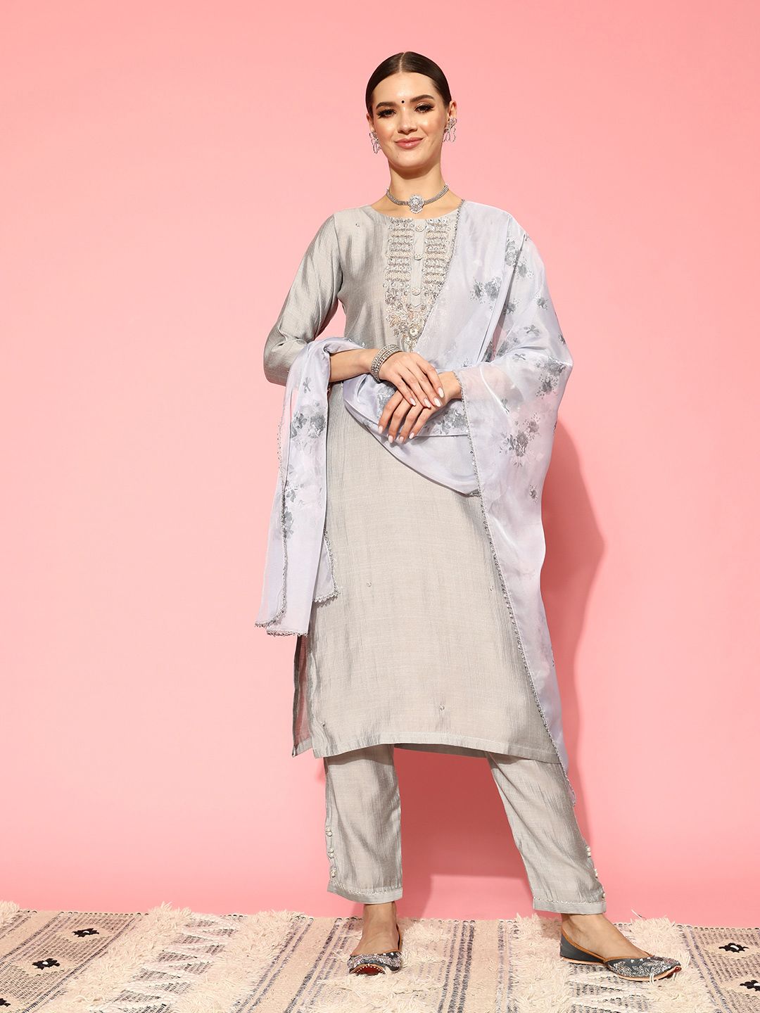 Indyancart VA Women'sFloral Embroidered Regular Beads and Stones Kurta with Trousers & Dupatta
