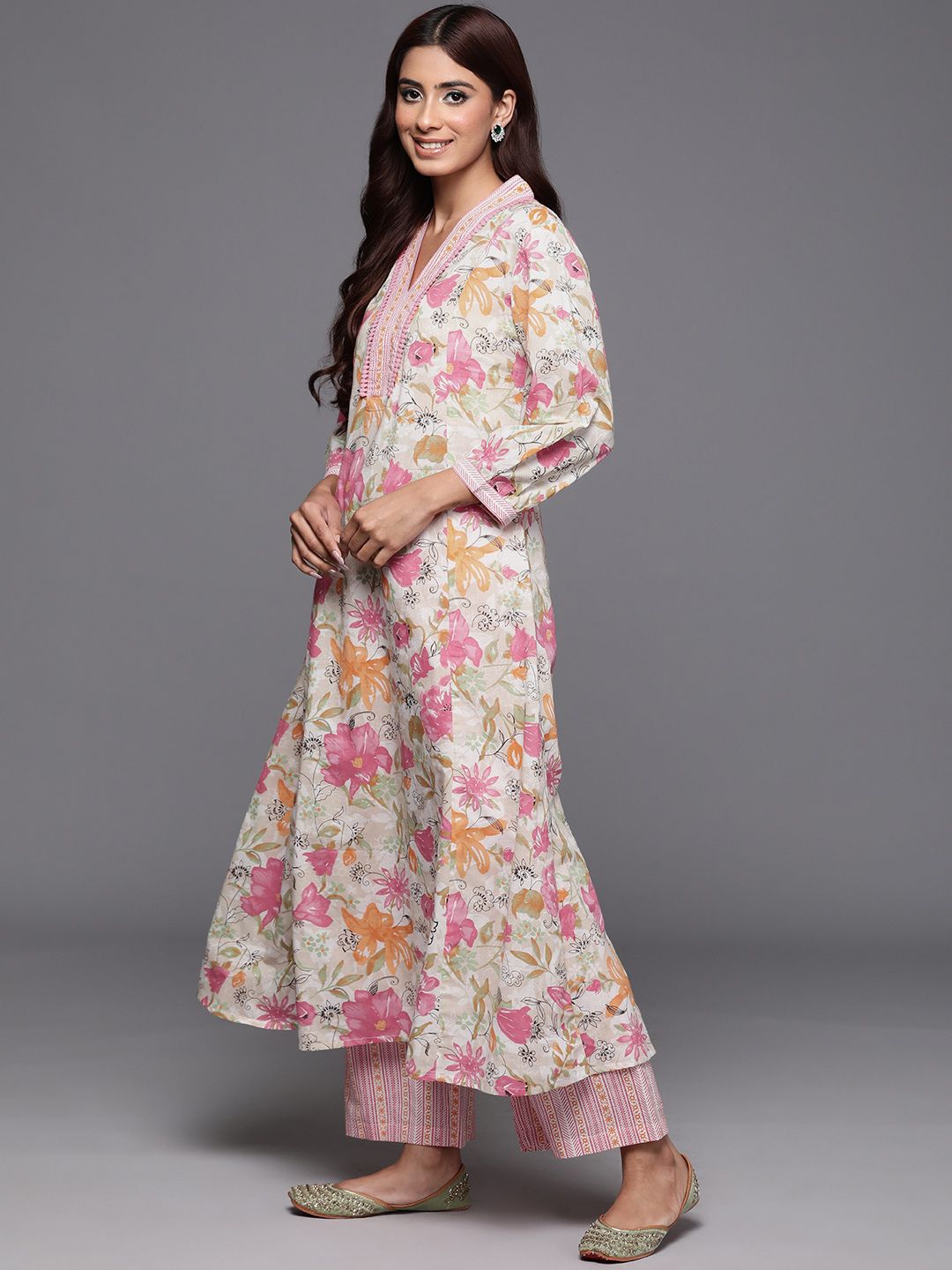 Indyancart VA Women'sFloral Printed Pure Cotton Anarkali Kurta with Palazzos & Dupatta
