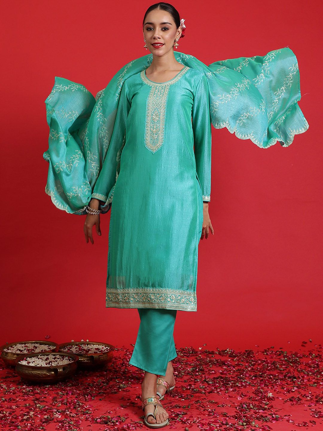 Indyancart IE Ethnic Motifs Yoke Design Regular Kurta with Trousers & With Dupatta