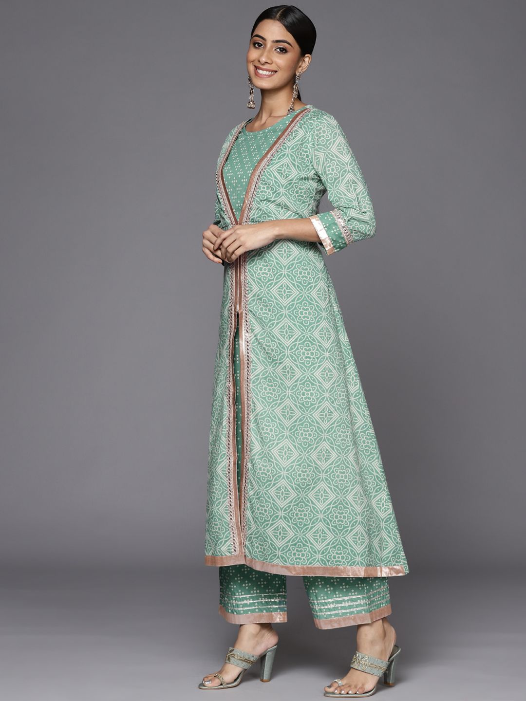 Indyancart VA Women's Teal Bandhani Printed High Slit Gotta Patti Pure Cotton Kurta with Palazzos & With Dupatta