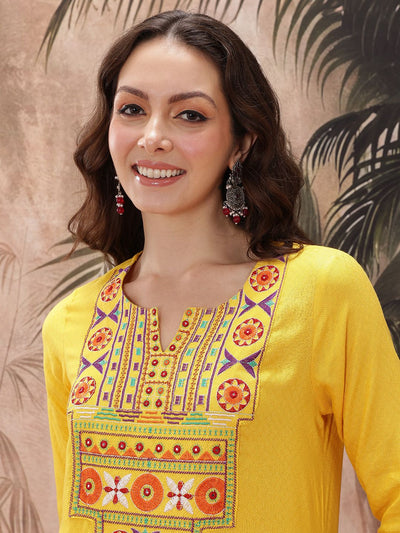 Indyancart SN Women's Yoke Design Mirror Work Embroidered Kurta With Trousers & Bandhani Print Dupatta