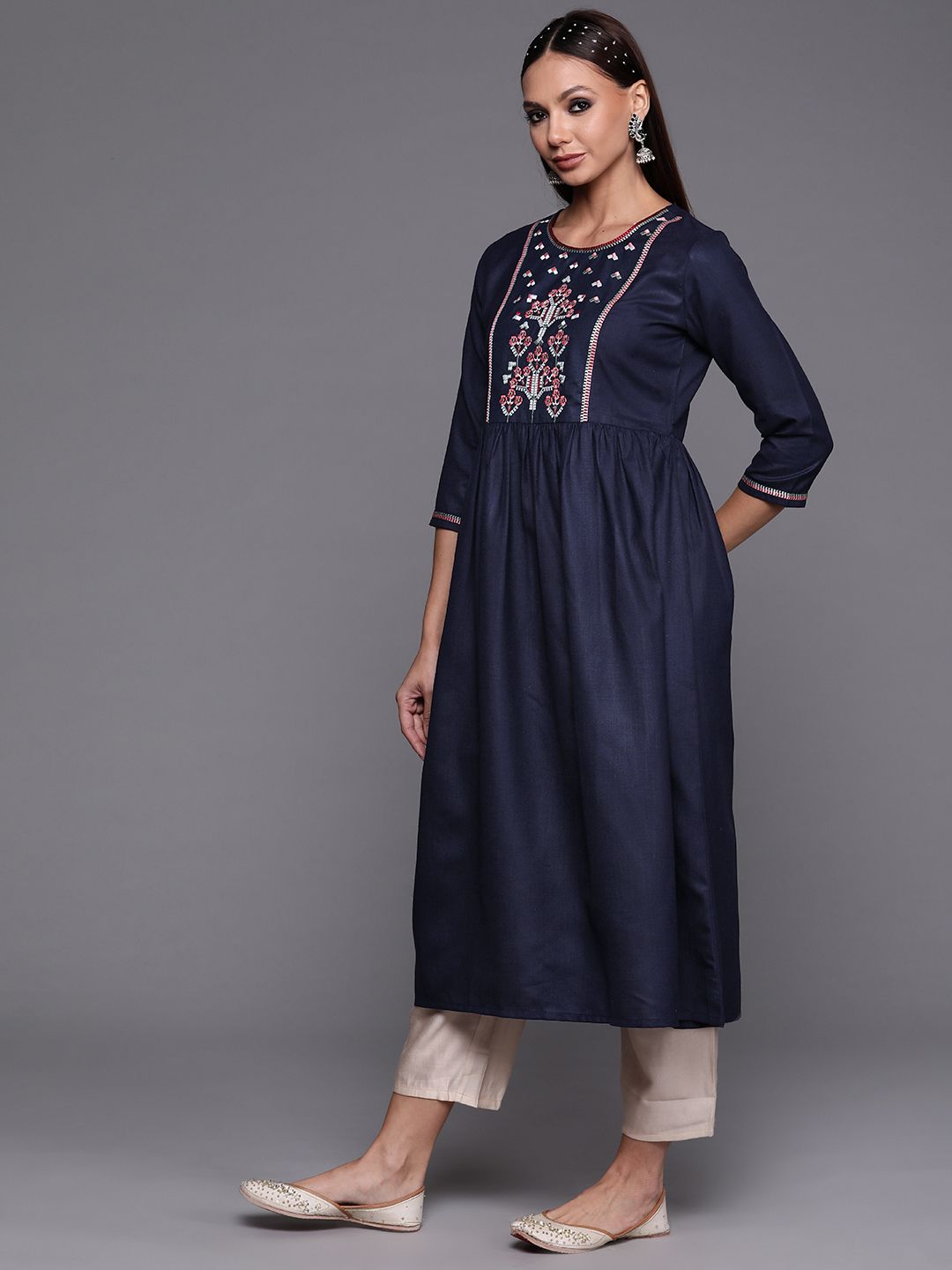 Dhiyona IE Women Navy Blue Floral Yoke Design Floral Kurta