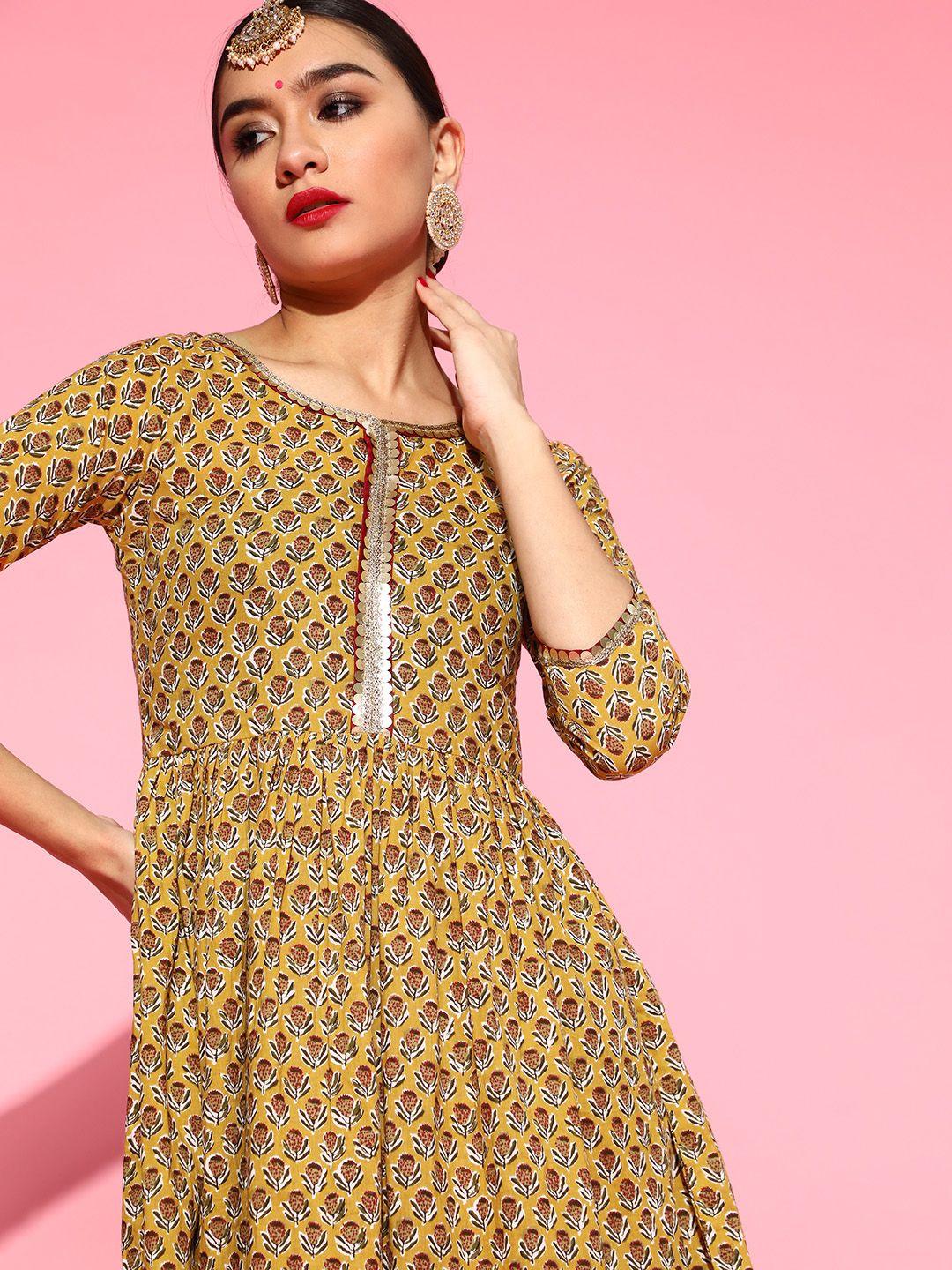 Dhiyona IE Ethnic Motifs Cotton Blend Kurta Set