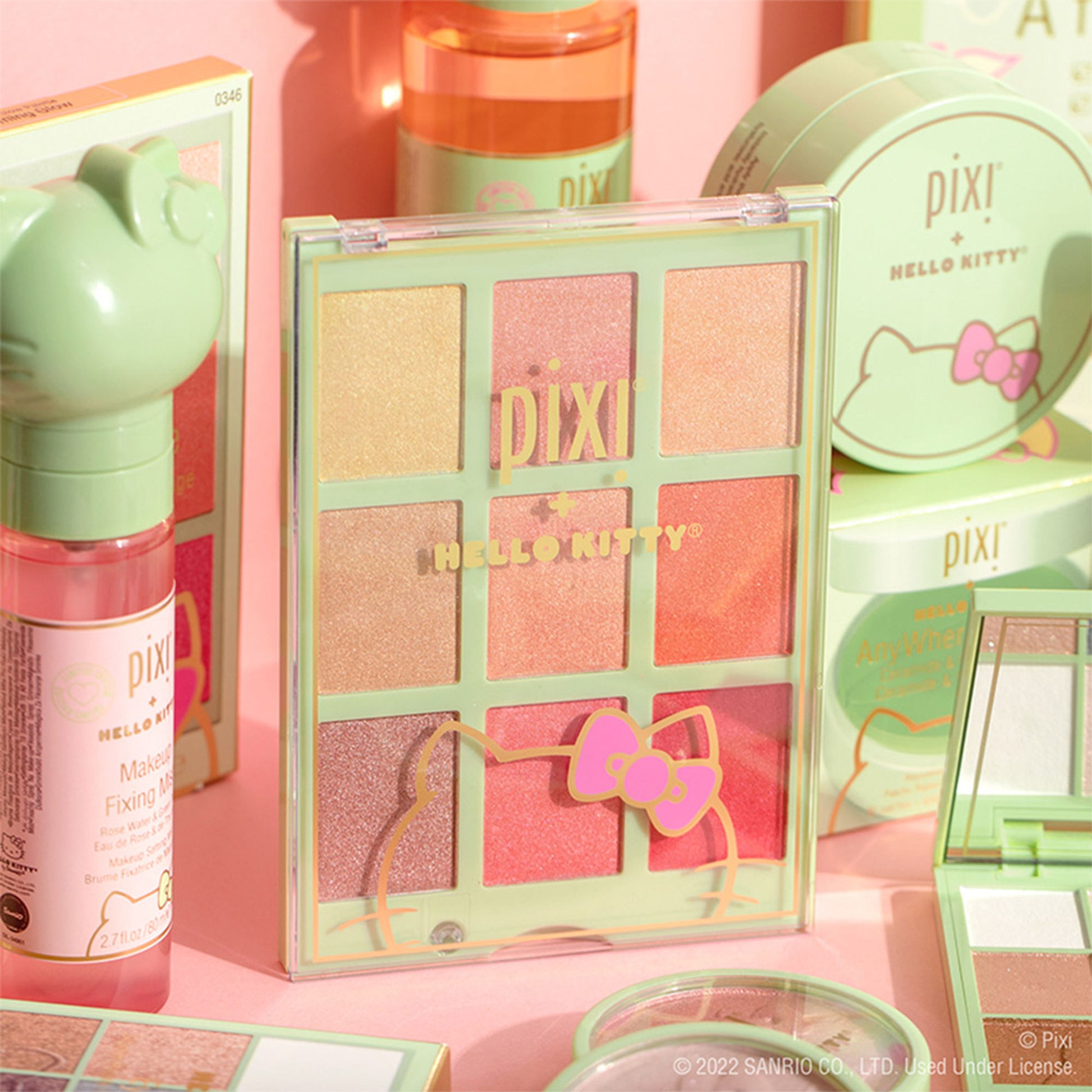 PIXI Hello Kitty Chrome Glow Palette - Charming