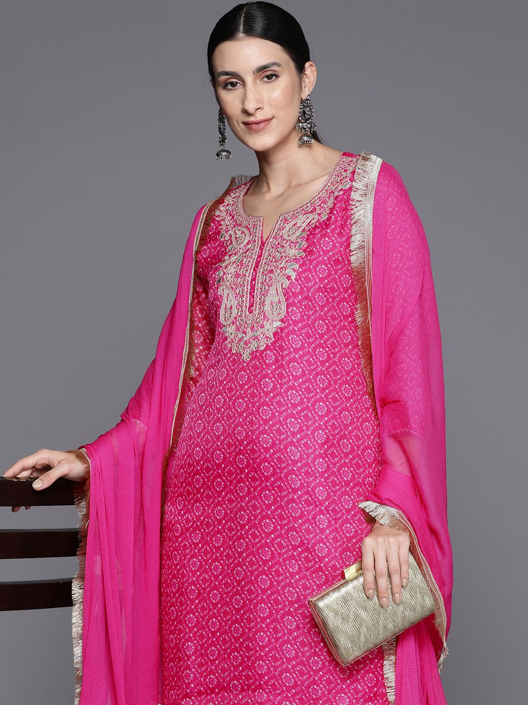 Indyancart VA Women's Ethnic Motifs Yoke Design Regular Sequinned Kurta with Trousers & Dupatta