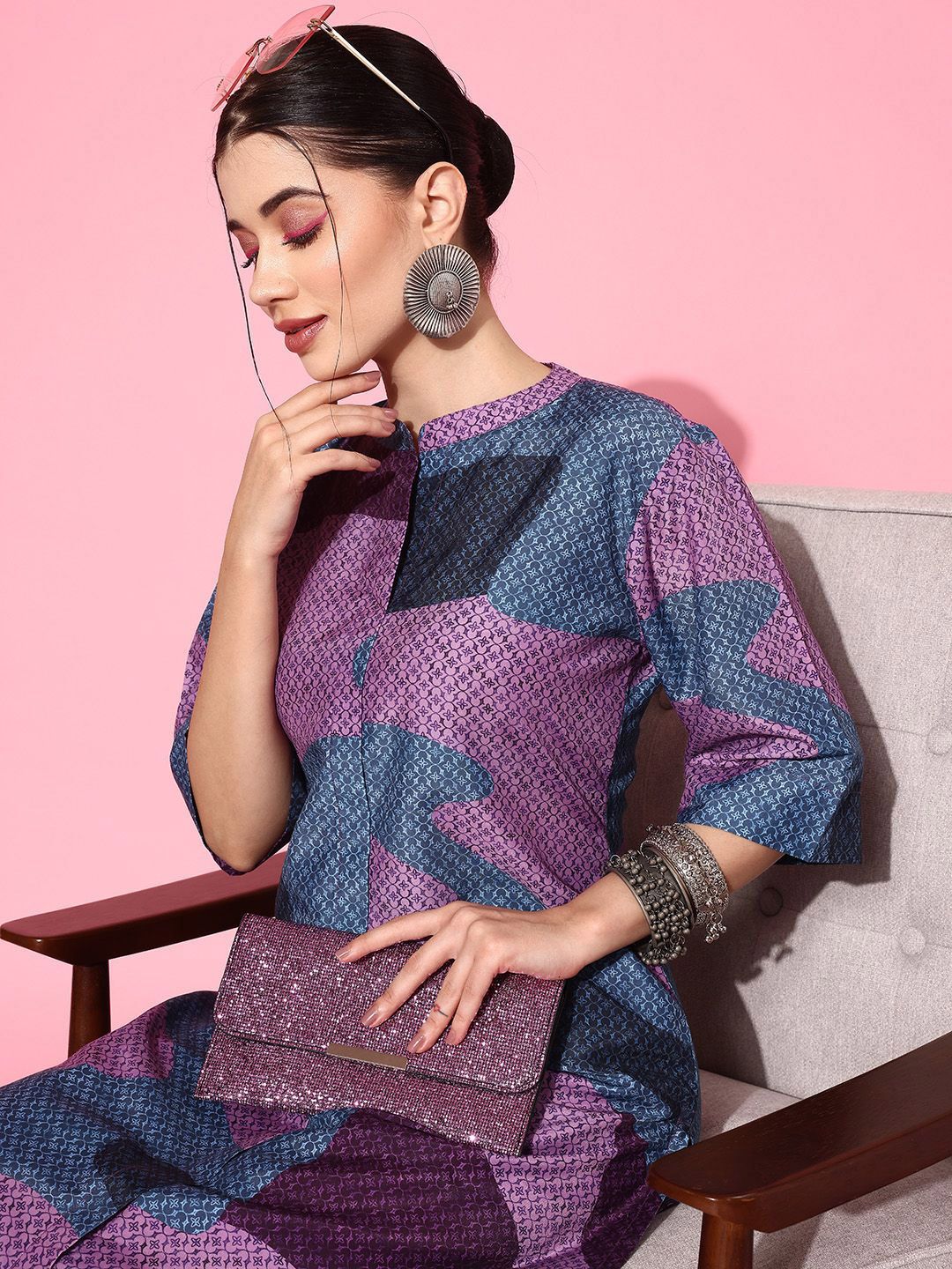 Indyancart VA Women'sAbstract Printed Mandarin Collar Straight Kurta with Trousers