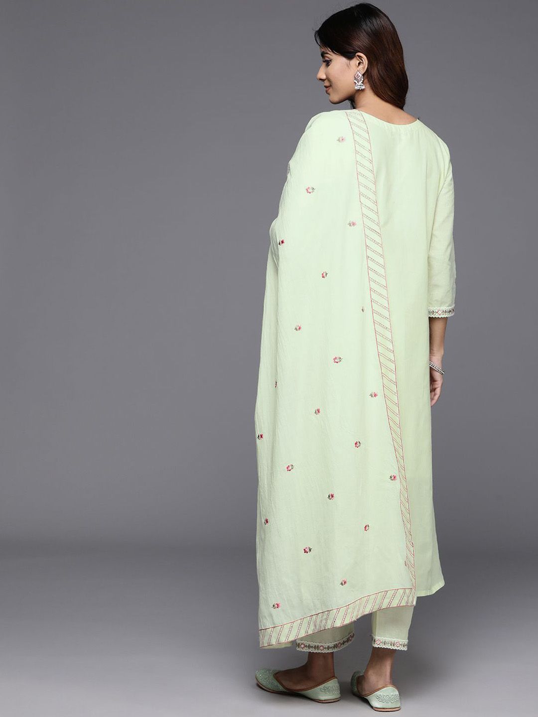 Indyancart VA Women'sFloral Embroidered Pure Cotton Straight Kurta With Trousers & Dupatta