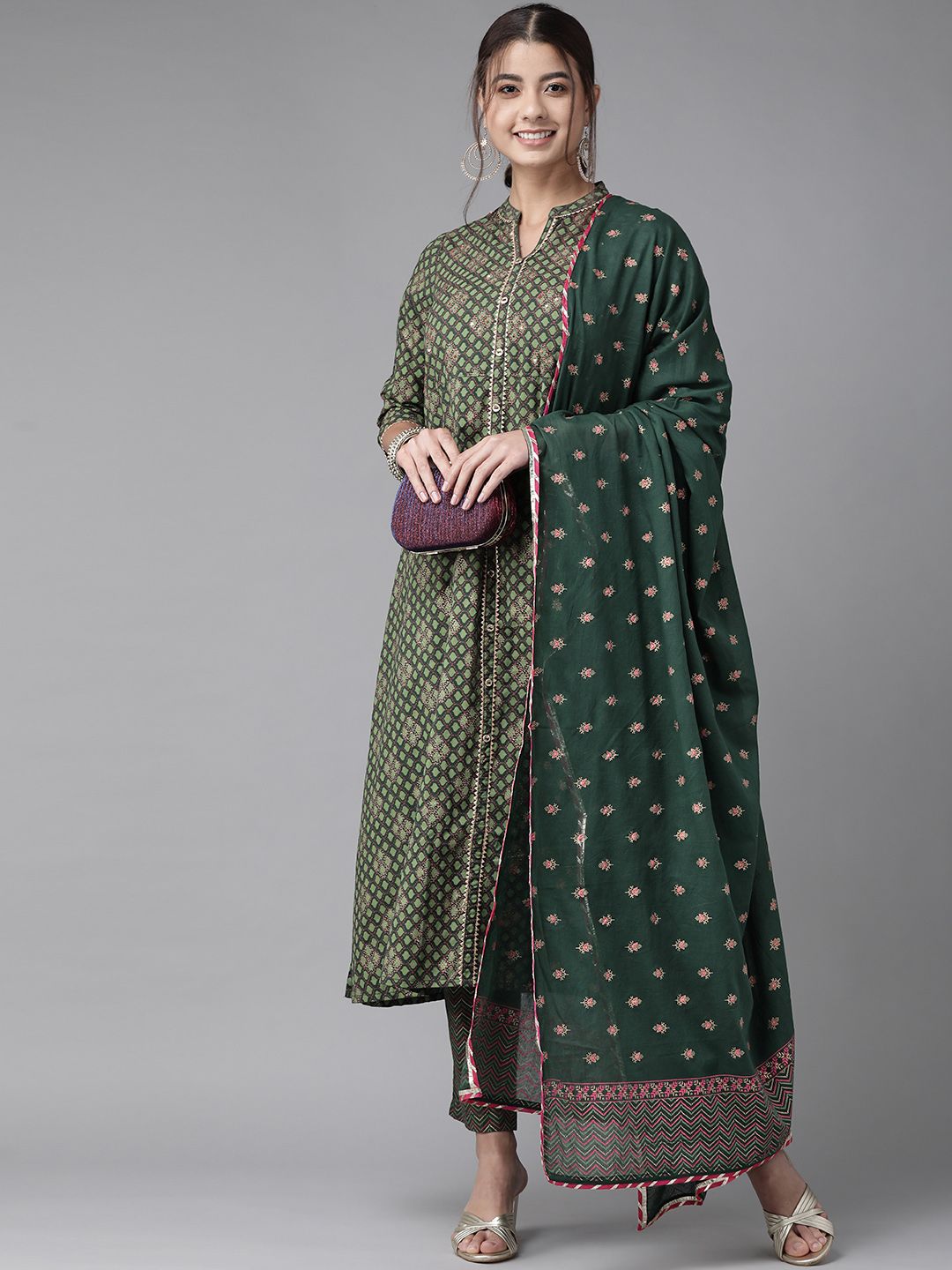 Women Green Printed Regular Kurta with Trousers & Dupatta