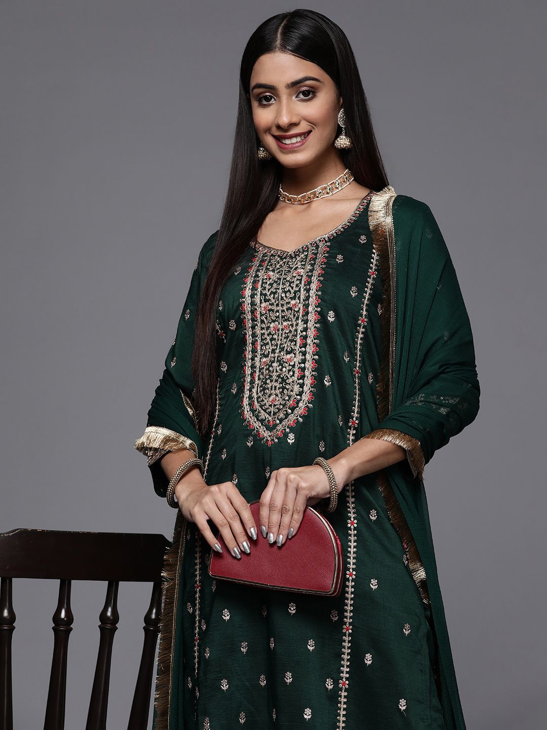 Indyancart VA Women's Ethnic Motifs Embroidered Kurta with EmbroideredTrousers & With Dupatta