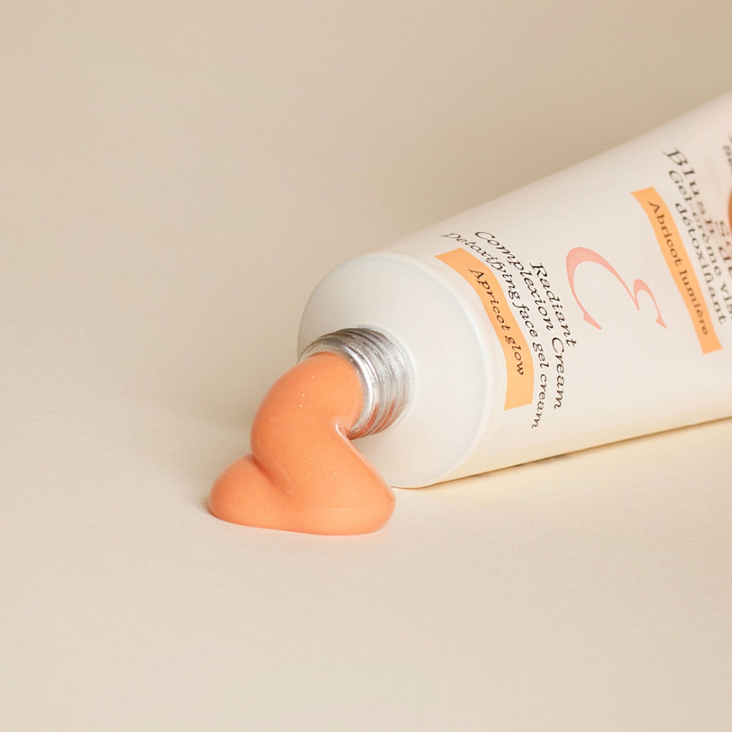 Embryolisse Radiant Complexion Apricot Energizing Warm Glow Moisturizer