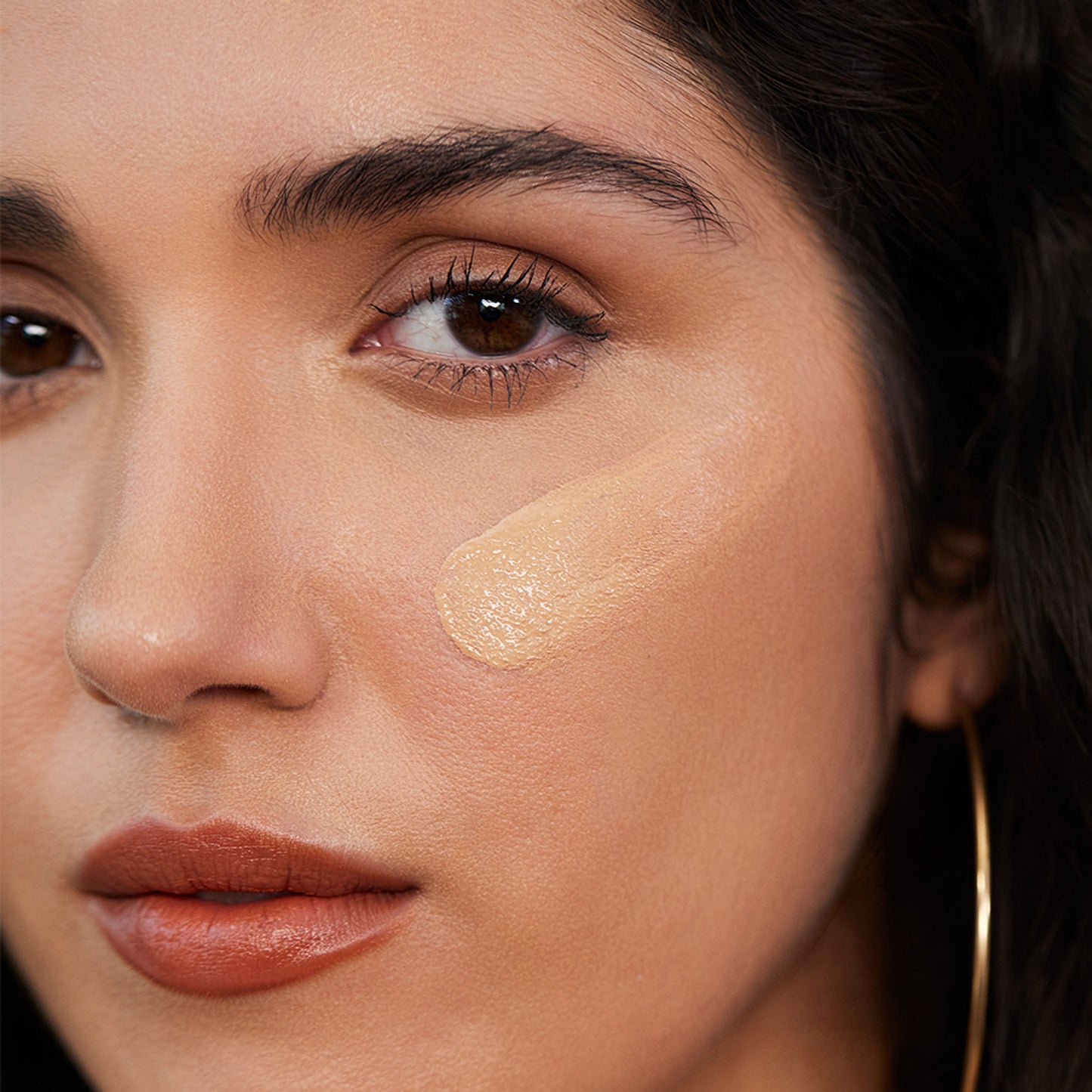 KIRO Daily Dewy Serum Foundation - Peachy Ivory