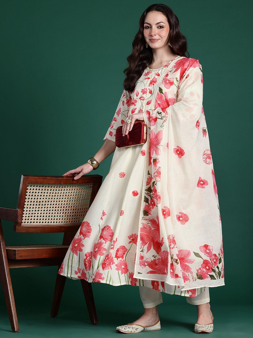 Floral Printed Regular Pure Cotton Kurta with Trousers & With Dupatta