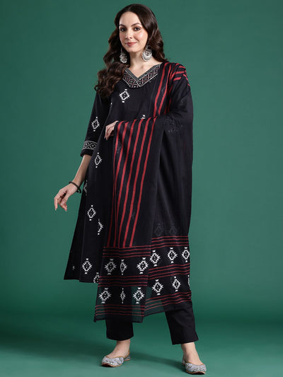 Indyancart IE Ethnic Motifs Printed Thread Work Pure Cotton Kurta With Trousers & Dupatta