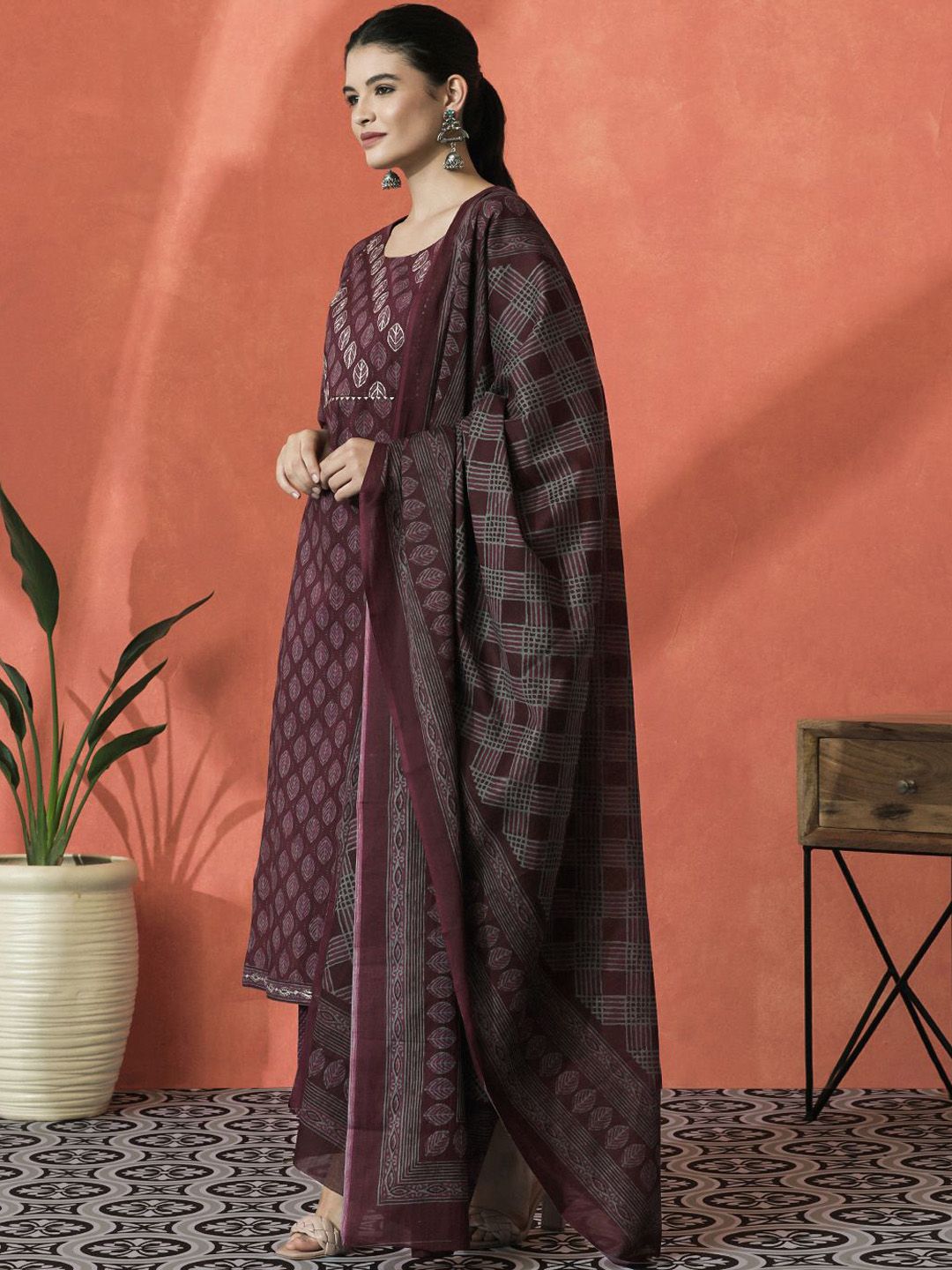 Indyancart SN Women's Floral Printed Gotta Patti Pure Cotton Straight Kurta With Trouser And Dupatta