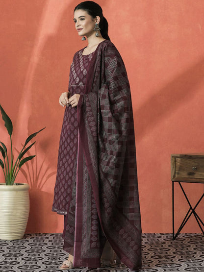 Indyancart SN Women's Floral Printed Gotta Patti Pure Cotton Straight Kurta With Trouser And Dupatta