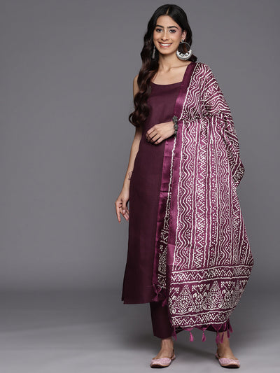 Indyancart VR Women's Strap Kurta Paired With Tonal Bottom And Printed Dupatta