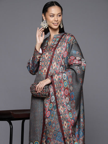 Indyancart VA Women's Winter Abstract Printed Wool Blend Straight Kurta Set with Dupatta