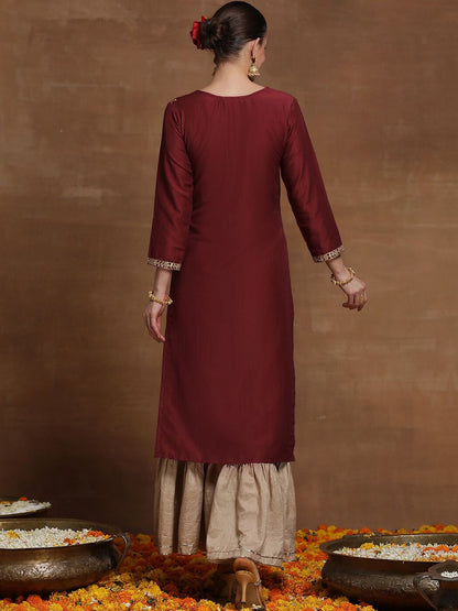 Indyancart IE Pack of 2 Ethnic Motifs Embroidered Straight Kurta
