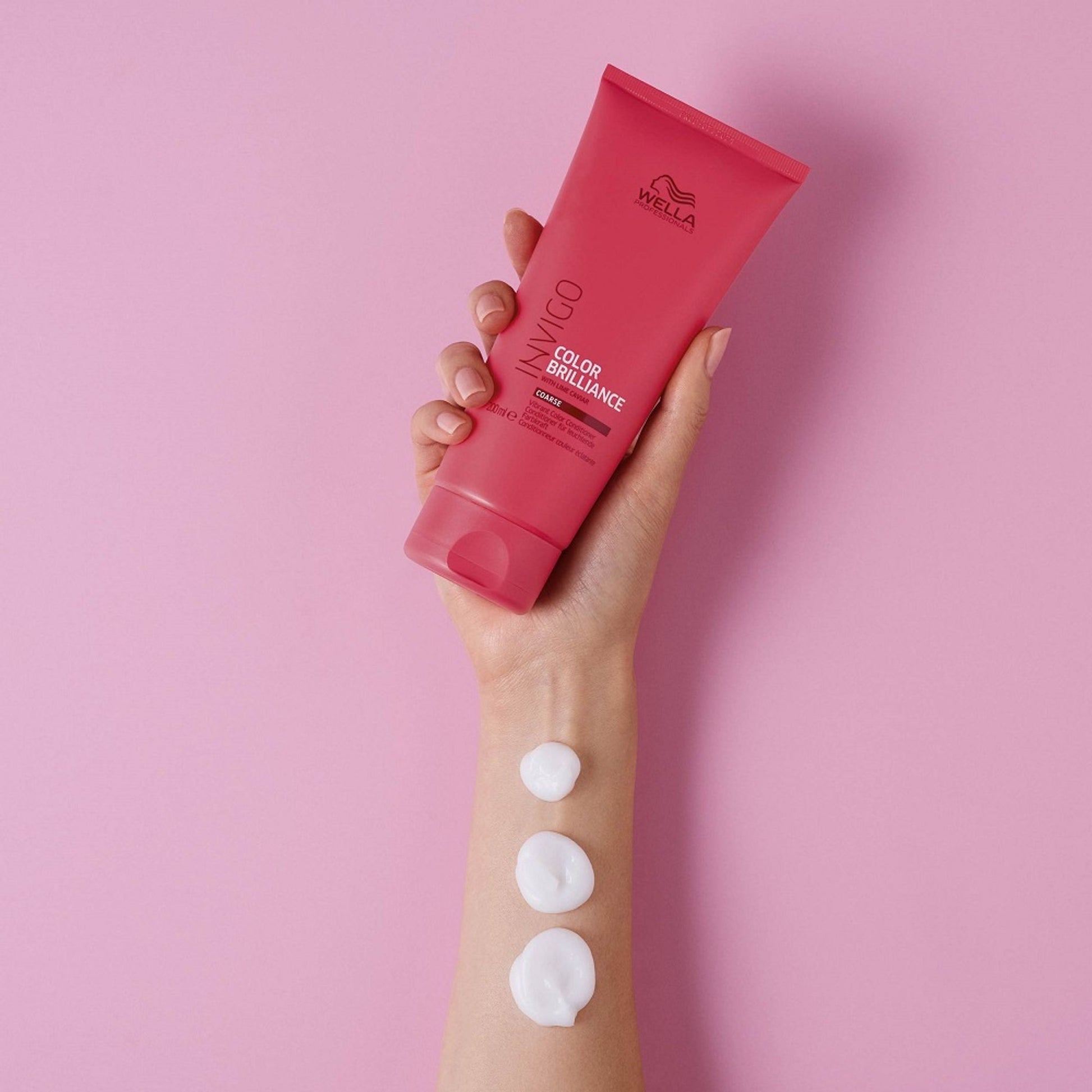 Wella Professionals Invigo Color Brilliance Conditioner for Coloured Hair with Lime Caviar